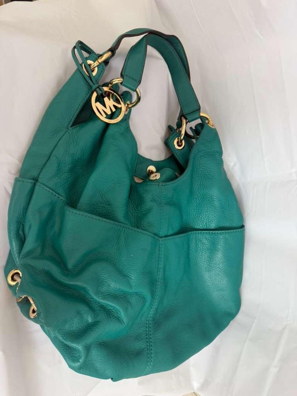 Michael Kors Emerald Green Leather Hobo with Gold Hardware - Picture 5 of 6